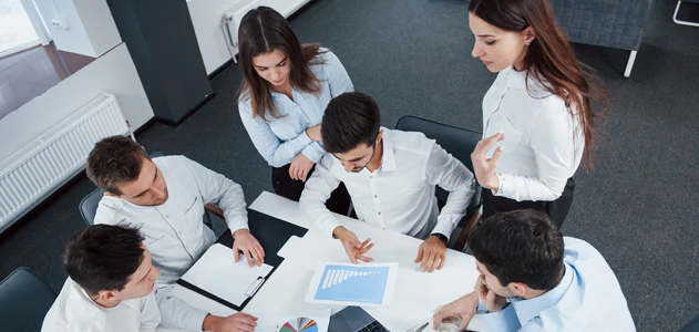 Integración con nuestras áreas operativas y legales - CyC Services